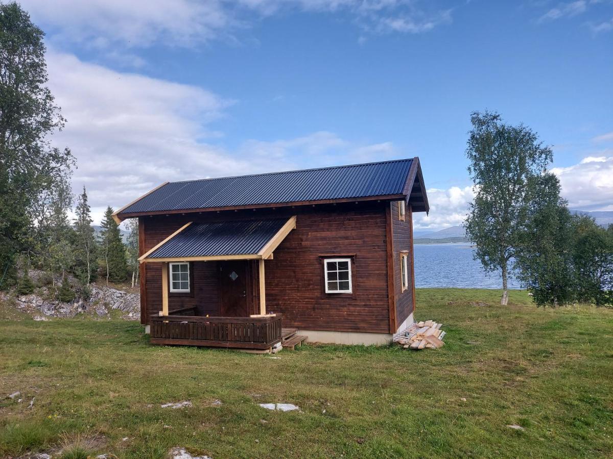 Villmarksgard, Hytte Ved Vannet Villa Hattfjelldal Luaran gambar